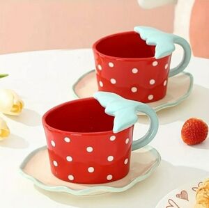 4pcs Set Strawberry Coffee Cup Saucers Ceramic With Handles tray tea cups